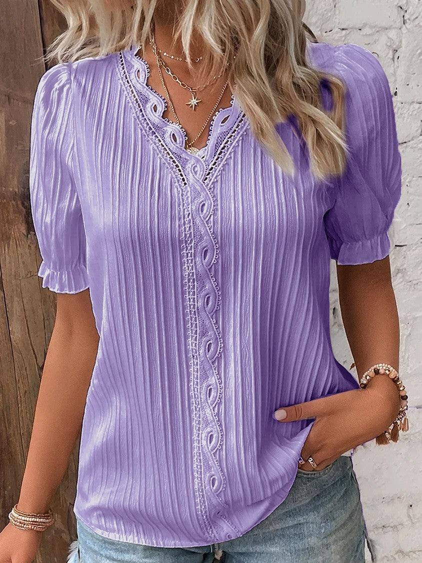Fashionable hollowed-out short-sleeved shirt