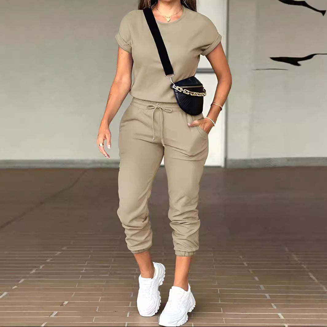 Solid color crew neck top and multi-pocket pants set